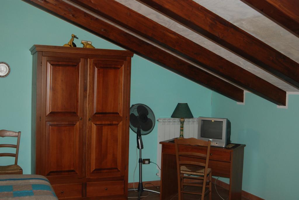 Casa Mariu Hotel Sala Consilina Kamer foto