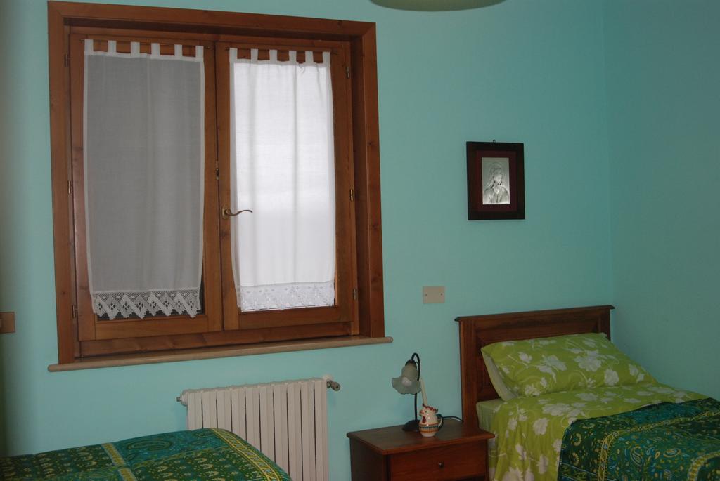 Casa Mariu Hotel Sala Consilina Kamer foto
