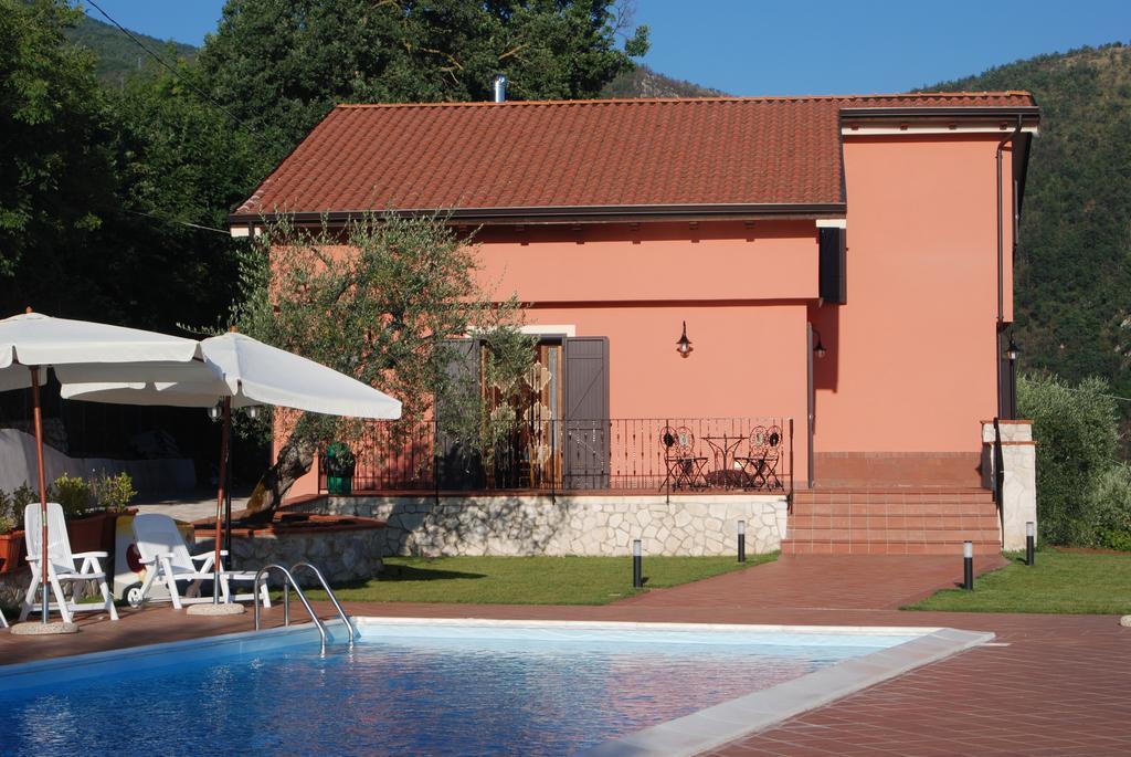 Casa Mariu Hotel Sala Consilina Buitenkant foto
