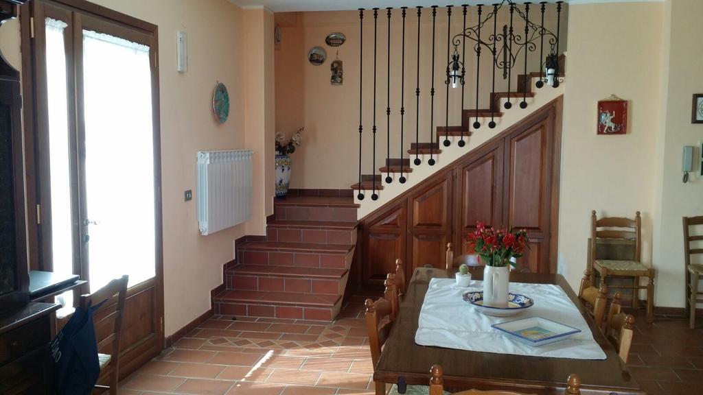 Casa Mariu Hotel Sala Consilina Buitenkant foto